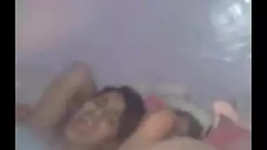 Desi Indian couple on heat and oral sex