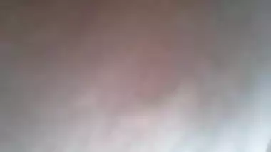 Malyali girlfriend fingering herself