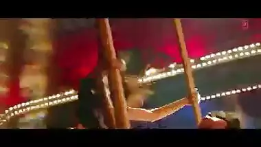 Deepika Padukone shaking ass part 2