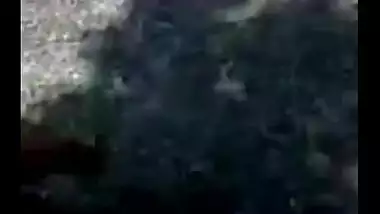 Desi maid’s outdoor sex with her lover
