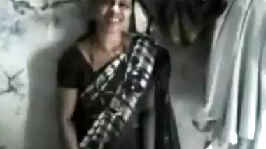 Dat dude def had to pay to get his dick wet for...