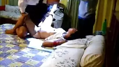 Whore agrees for XXX fucking being touched by Desi man for his Bhabhi porn