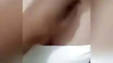 Mumbai Hottie In towel With Bf