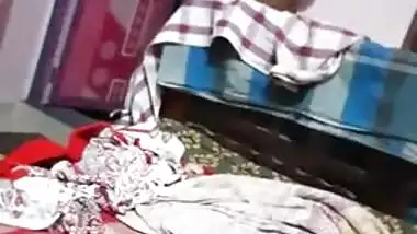 Obedient Desi slut exposes naked body in the amateur licked XXX video