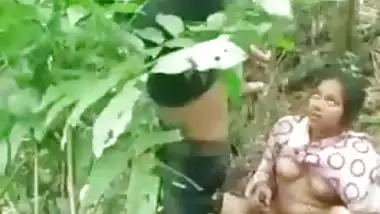 Desi sex MMS! Slutty village sister fucking with young brother In jungle