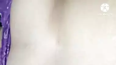 Indian Step Mom Fucked by young Boy while doing oil massage