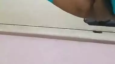 Tamil madurai aunty boobs