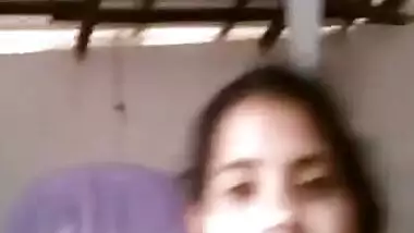 Sexy Srilankan Girl Nude Selfie Video