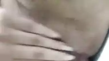 Wet Pussy Paki Girl Pussy rubbing