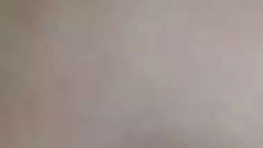Guy fucks his chubby Dhaka girl in Bangladeshi chuda chudi