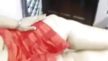 Horny Bhabi teasing On Live Chat