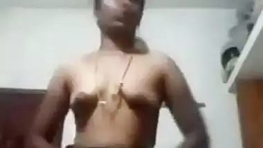 Saree stripping Tamil maami