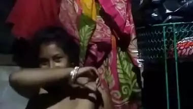 Dehati Bengali wife showing her pussy and boobs