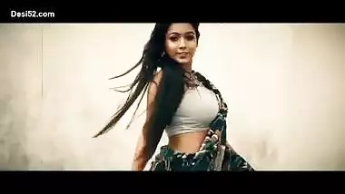 Hot Modal Photoshoot Clip