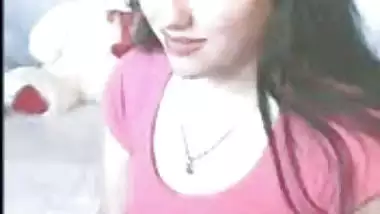 Sexy Indian girl Renu on webcam chatting with...