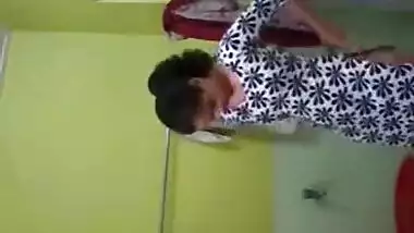 Topless Desi Bhabhi bathing in front of her Devar