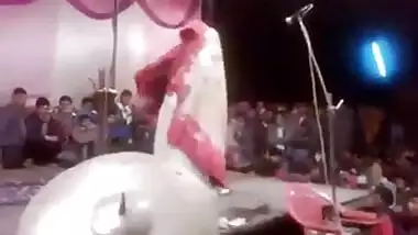 Stage hot dance