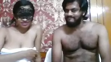 Today Exclusive- Sexy Desi Wife Pussy Fingering On Live Show