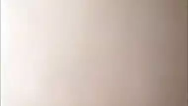 Srilankan GF porn video to tinkle your sex mood