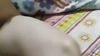 Brown haired cam girl boob pressing and pussy fingering