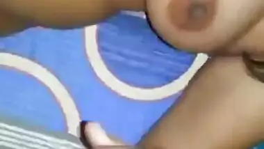 Indian Wife Saree Stripping Gets Naked.