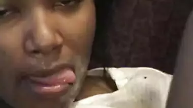 Indian girl blows and is fingered