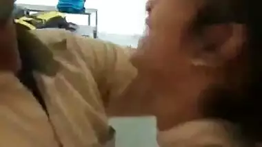 Desi college girl hot kissing in library mms