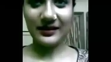 Cute and Hot Bengali bhabhi showing her big boobs