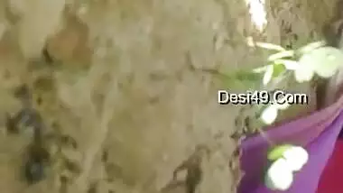 Today Exclusive- Desi Lover Outdoor Fucking