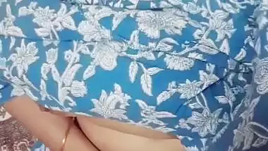 Punjabi newly married girl boobs show viral MMS