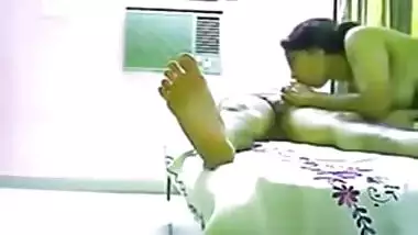 Desi Aunty Sucking Neighbors Dick on Hidden Cam