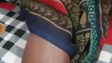 Desi aunty sexy boobs
