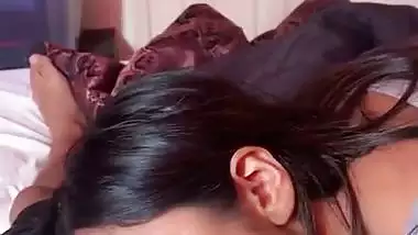 Hot and sexy babe from Delhi gives an Indian blowjob