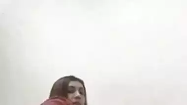 Today Exclusive-hot Indian Bhabhi Showing Her Boobs And Pussy Part 8