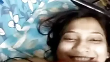 Indian possessor of nose piercing wakes up and shows XXX melons