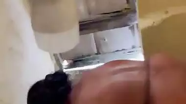 Mature big ass mom ready to take naked bath